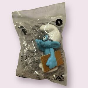 NWT McDonald’s Smurfs Toy Blue Smurf Figure